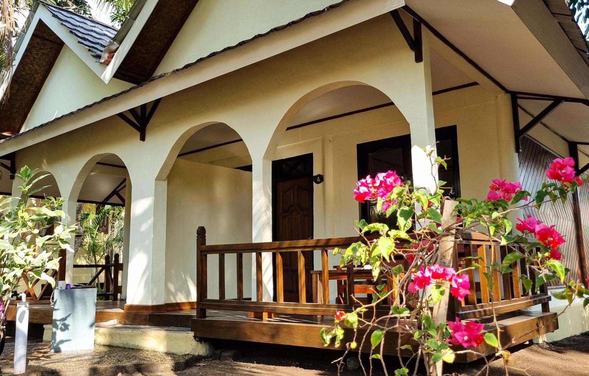 Ananda B&B Gili Air Habitación foto