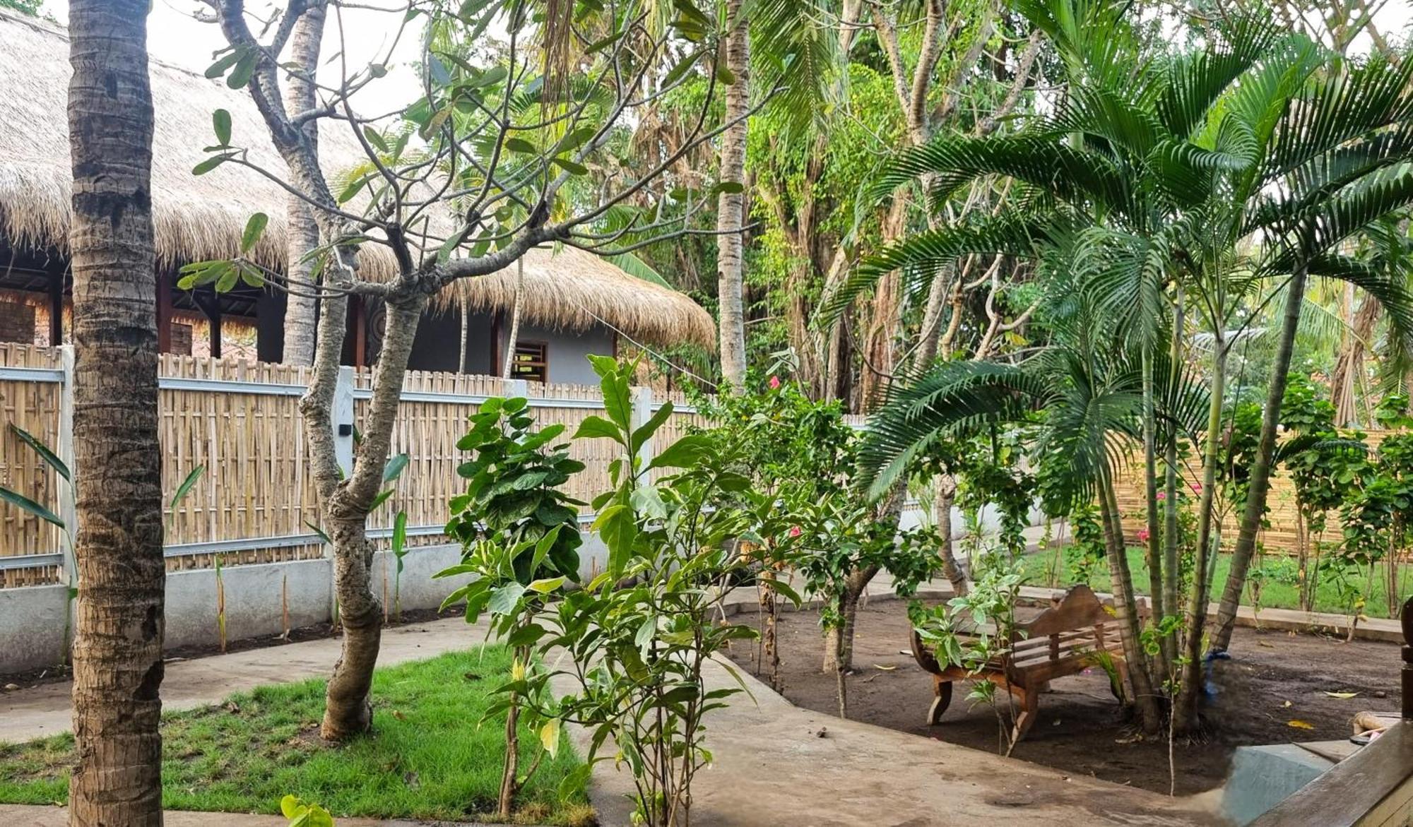 Ananda B&B Gili Air Exterior foto